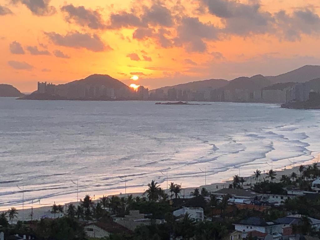 Maravilhoso Apartamento Vista Mar Enseada Guaruja Exterior photo